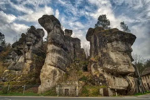 Felsformation aus dem oberen Jura in Krögelstein
