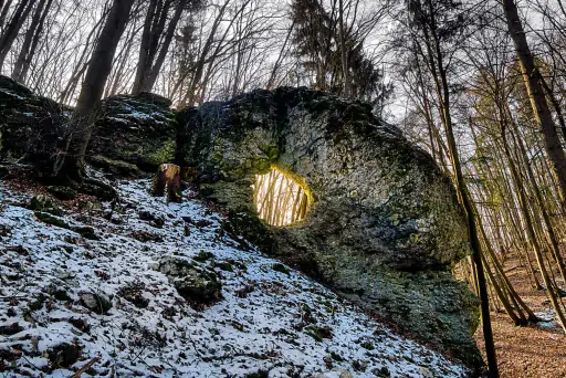 Das Felsentor Bei Reuth Nahe Kasendorf