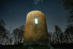 Magnusturm leuchtet