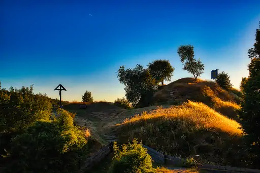 Sommer Abend Burgruine Niesten