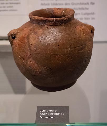 Schnurkeramische Amphore